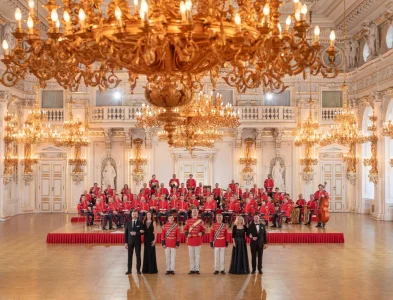 Písně Zdeňka Svěráka & Jaroslava Uhlíře pro symfonický dechový orchestr